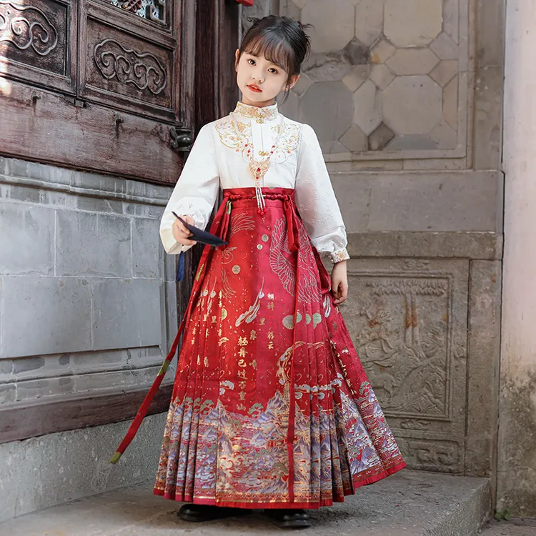 汉服秋冬女童国风拜年服冬季儿童过年衣服新中式女童马面裙套装