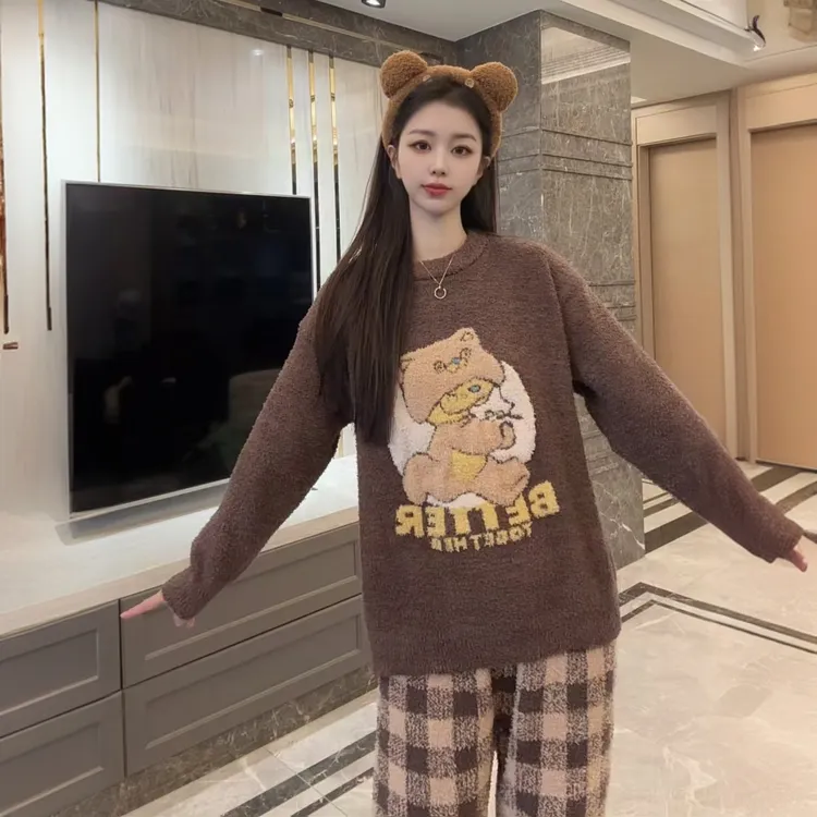 妍凯琳时尚卡通小熊娜扎款泡菜熊套装睡衣