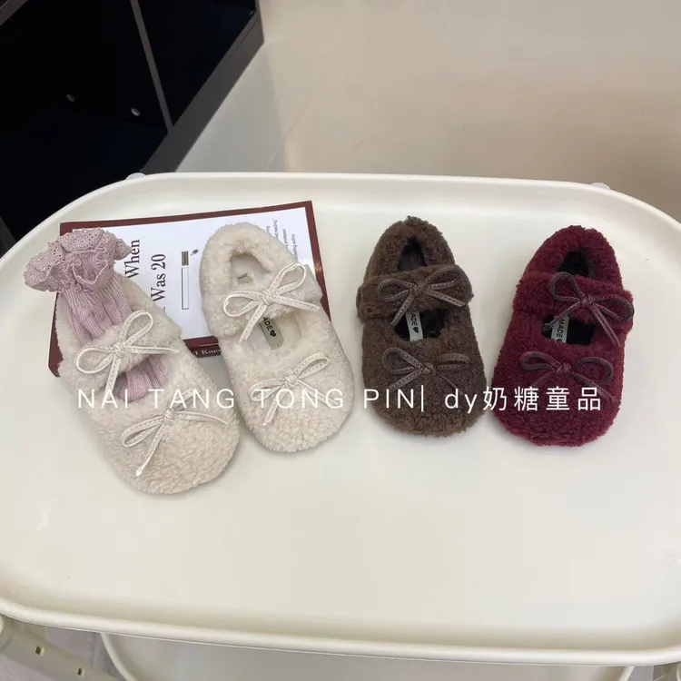 韩版童鞋2025冬季女童公主蝴蝶结毛毛鞋女宝宝可爱圆头软底豆豆鞋