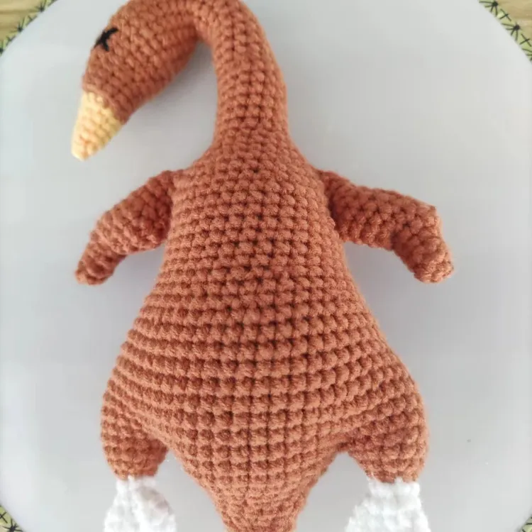 手工毛线钩织diy创意烤鹅玩偶摆烂大鹅成品