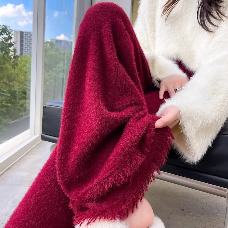 安可拉红色针织阔腿裤女秋冬慵懒风宽松垂感休闲水貂绒流苏糯米裤