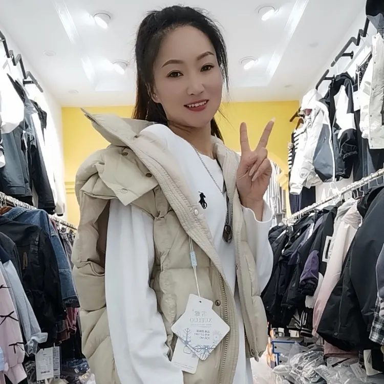 秋冬青少年季磨毛大白T圆领宽松遮肉长袖百搭打底80斤到160斤