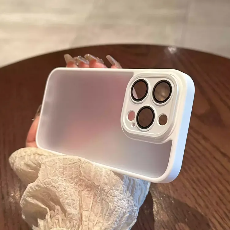 肤感磨砂半透明适用iPhone16Promax手机壳苹果15/14/13/12高级感