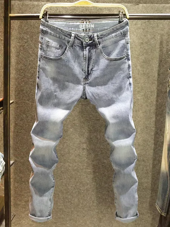 潮牌高端水洗磨白男士牛仔裤修身浅色韩版小脚裤春夏潮流休闲长裤