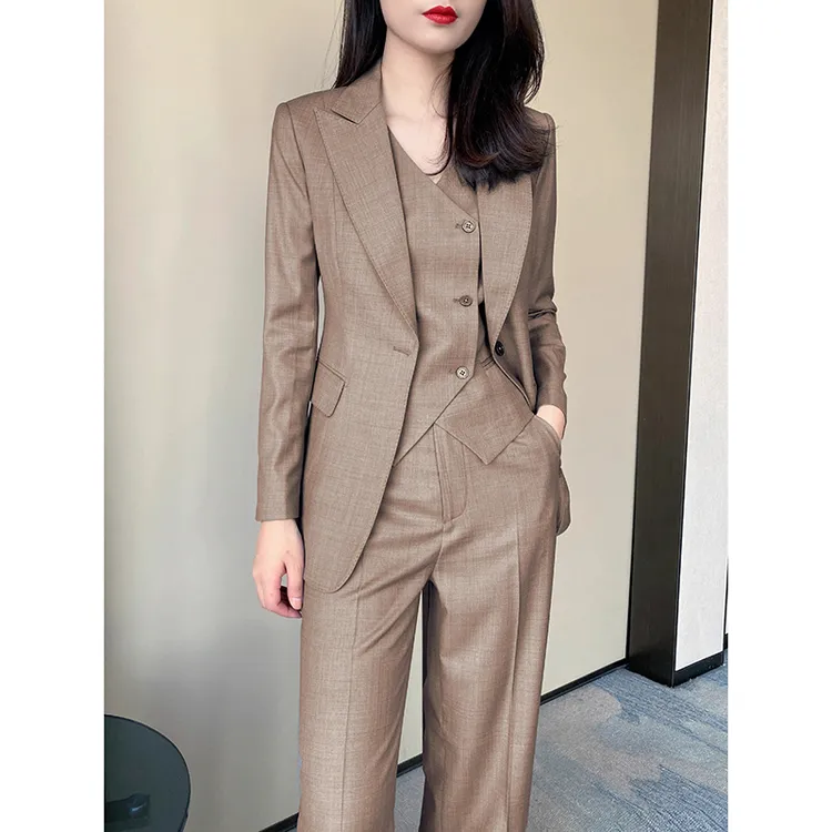 高级感秋冬西装修身直筒裤套装女高级感气质通勤OL西服马甲三件套