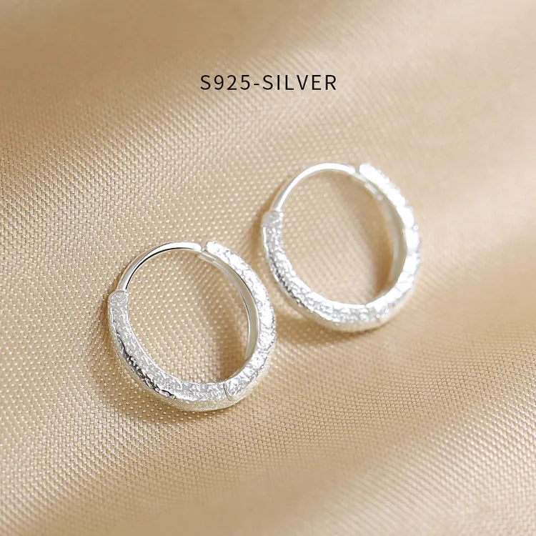 925银耳饰 波光粼粼素圈耳环女2025新款潮高级感小众设计耳圈耳扣