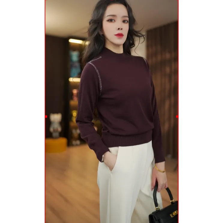 【啦啦精选】冬季100%精纺羊毛 （可机洗）半高领羊毛衫烫钻简约