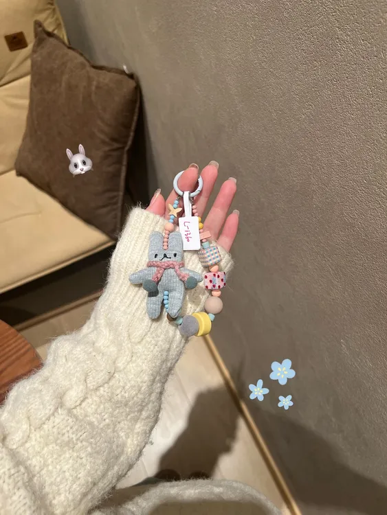【1360】可爱毛绒围巾小兔DIY手机壳挂链卡通ins手机链少女钥匙扣
