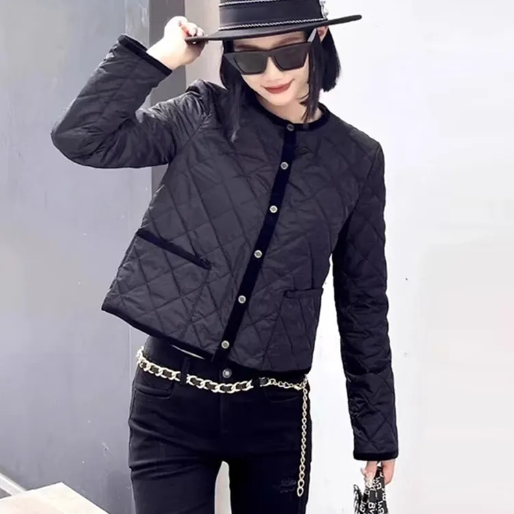 哥家同款女装轻薄棉服外套春秋新款百搭圆领菱格短款外套1400512