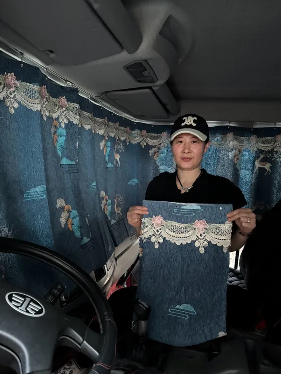 大货车通用遮光窗帘