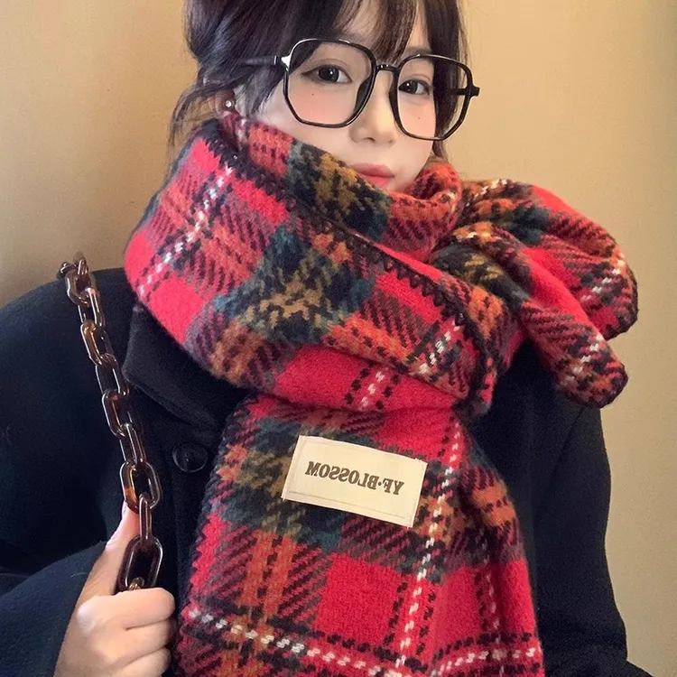 新款新年红色格子仿羊绒包边围巾女冬季保暖高级感披肩围脖厚学生