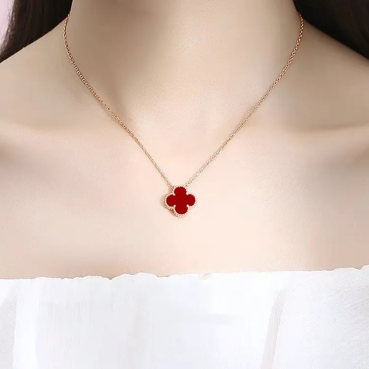 不锈钢项链 项链18K轻奢小众四叶草锁骨链送女友礼物经典红色双面