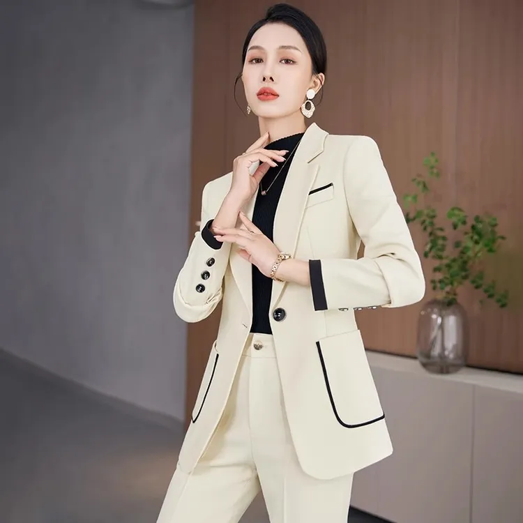 高端职业西装套装女秋装新款设计感小众韩版显瘦气质通勤西服套裤