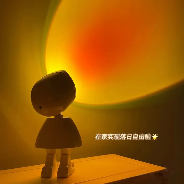 宇航员日落灯氛围感夕阳落日灯拍照背景投影小夜灯卧室桌面台灯