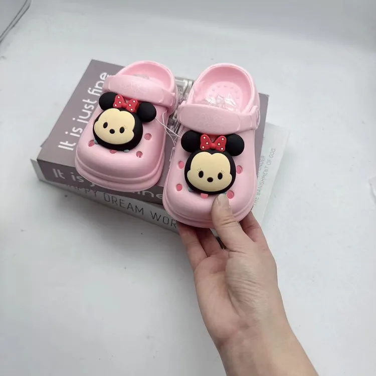 迪士儿童多色洞洞拖鞋
