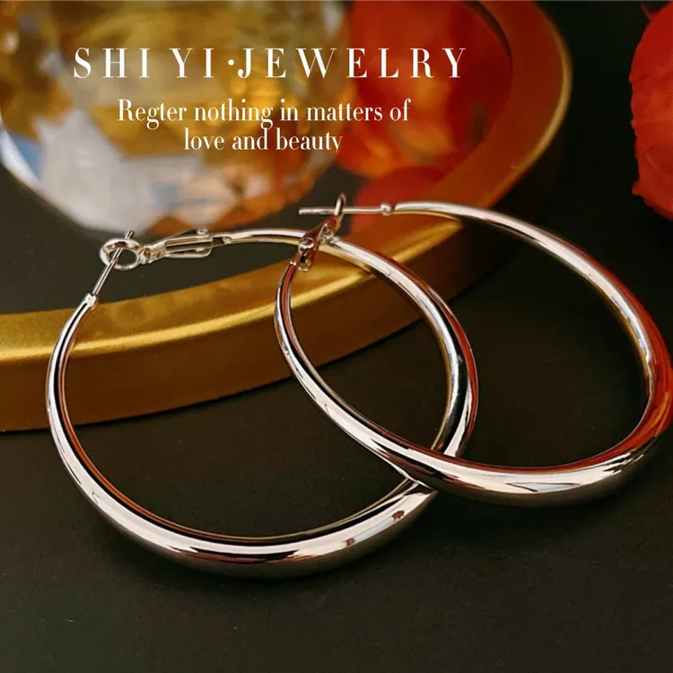 铜合金耳饰 S.Y/向往 2025春夏新品时尚百搭简约夸张大耳圈素圈