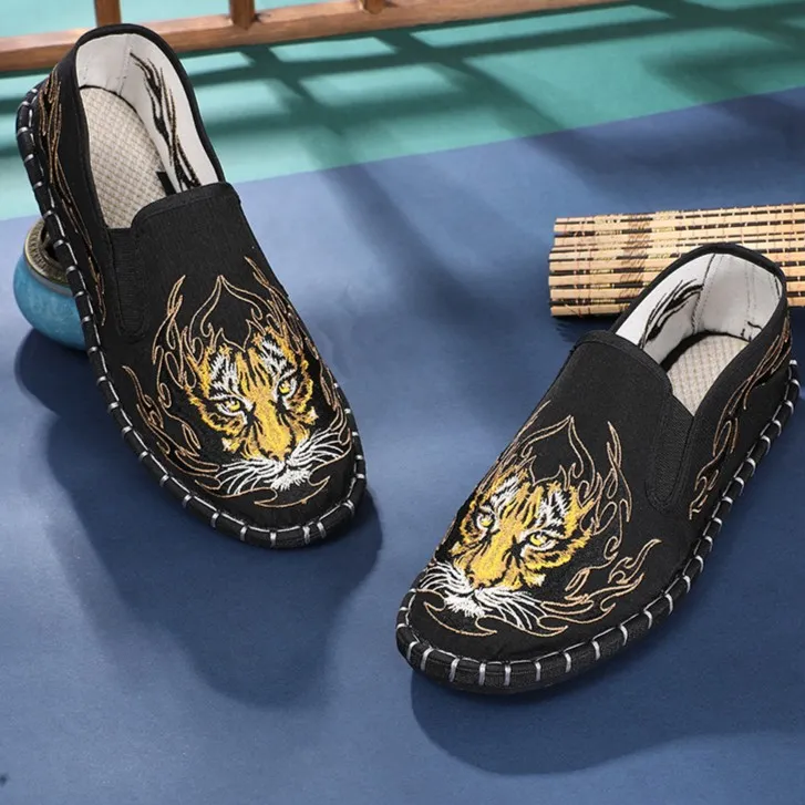 国潮霸气刺绣老北京布鞋男透气夏季民族风社会人大哥范