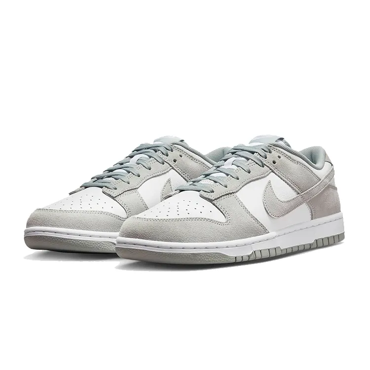 NIKE/耐克男子 DUNK LOW RETRO SE休闲鞋FQ8249-101