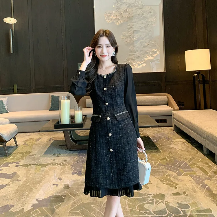 奢姿2025年秋季新款大码女装织带方领裙子胖妹妹气质拼接连衣裙