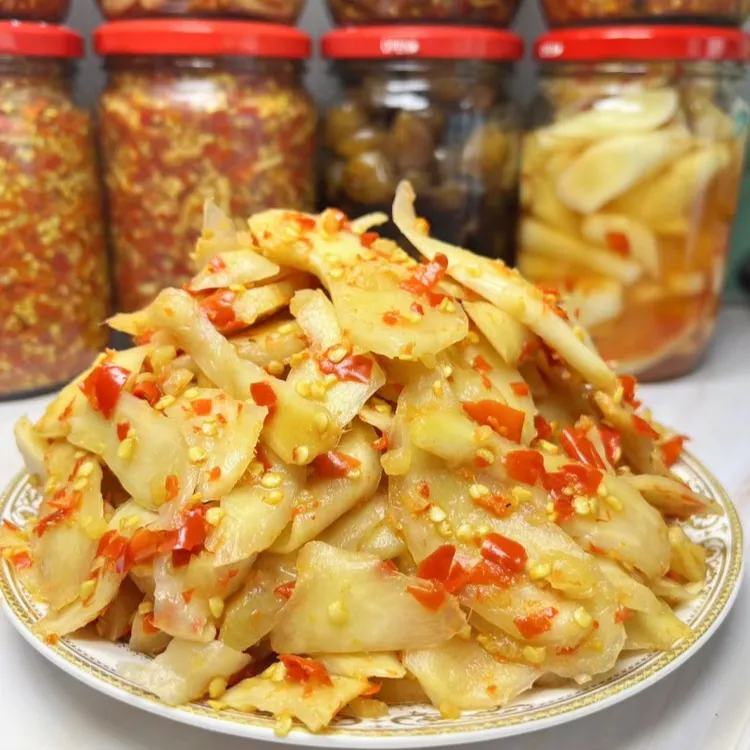 广西桂林特产纯手工超辣新鲜剁椒仔姜酸姜嫩姜腌生姜下饭菜无添加