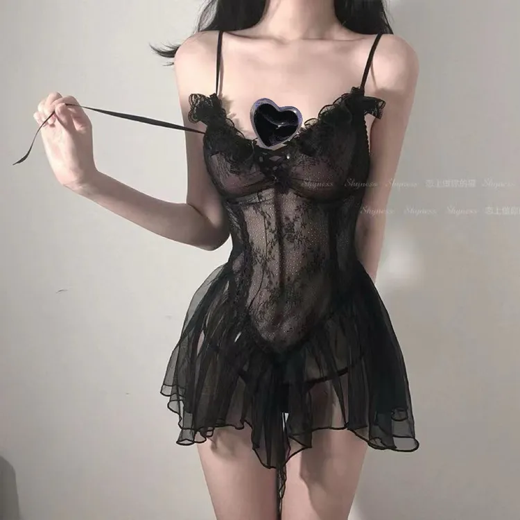 私房战袍蕾丝纯欲风吊带法式睡裙夏季性感大码睡衣镂空黑色连衣裙