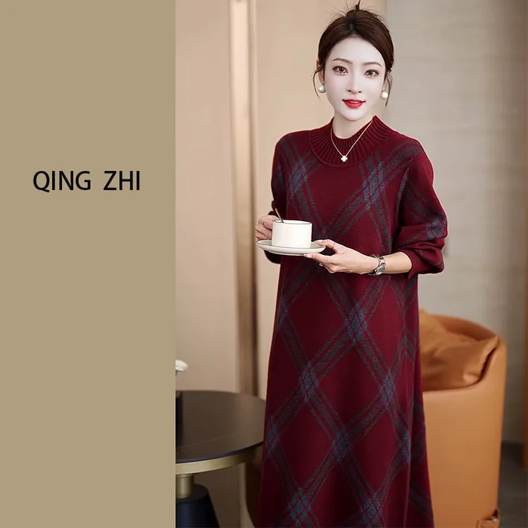 【大菱格】高级感冬季红格纹毛衣打底时尚遮肉显瘦大码连衣裙