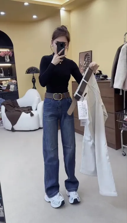 加绒直筒牛仔裤窄版直筒裤女款爆款2025新款大码微胖腿粗显瘦裤子