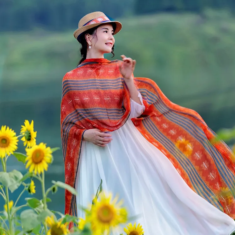 西北沙漠旅游穿搭民族风围巾女夏季防晒披肩外搭薄款纱巾百搭头巾