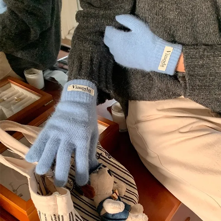 手套女秋冬新款ins风纯色贴标毛线手套女针织可触屏韩版五指手套