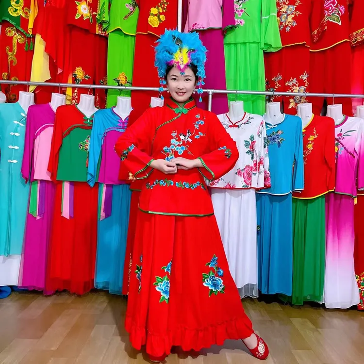 新款秧歌服套装麻纱绣花裙广场舞蹈服大摆裙中老年东北大秧歌女士
