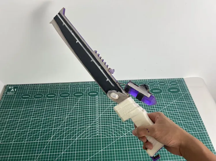 手工DIY地铁逃生同款火焰刀吃鸡摆件玩具和平精英益智拼装模型