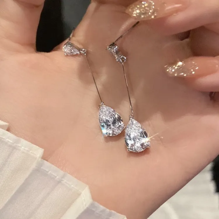 925银针水滴耳钉小众设计高级感耳环女2025新款气质简约精致耳饰