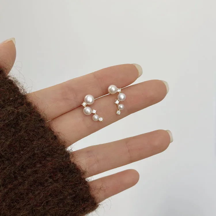 925银针独特小众设计高级感气质耳挂式珠珠耳环女2025年新款耳饰