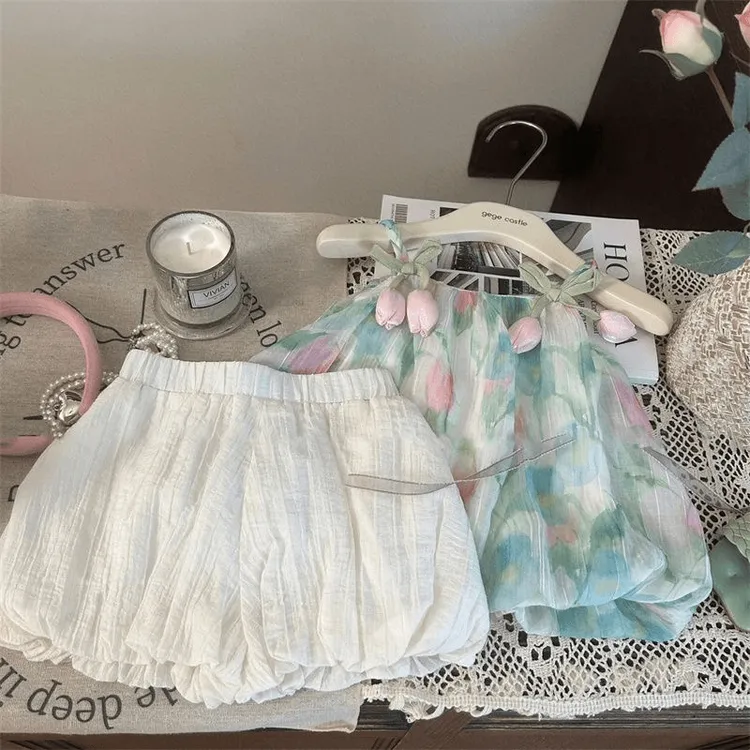 女童夏季新款套装洋气女宝宝休闲花朵吊带上衣花苞短裤两件套