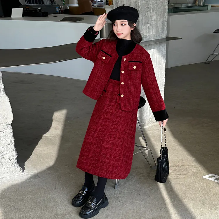 女童小香风套装秋冬2025新款新年衣服女大童冬装裙子儿童时髦外套