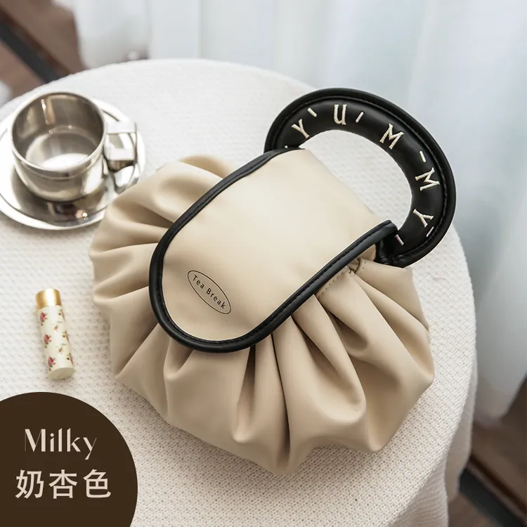 懒人化妆包女便携大容量旅行收纳袋抽绳洗漱品手提神器2024新款