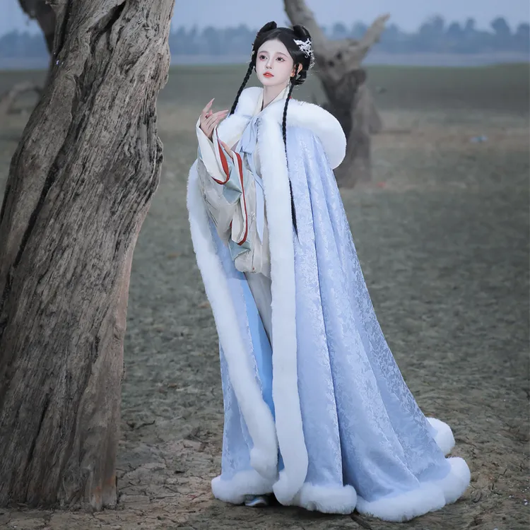 子爵秋色【蒹葭蝶】斗篷汉服女加绒披风中国风长款古风保暖披肩秋冬