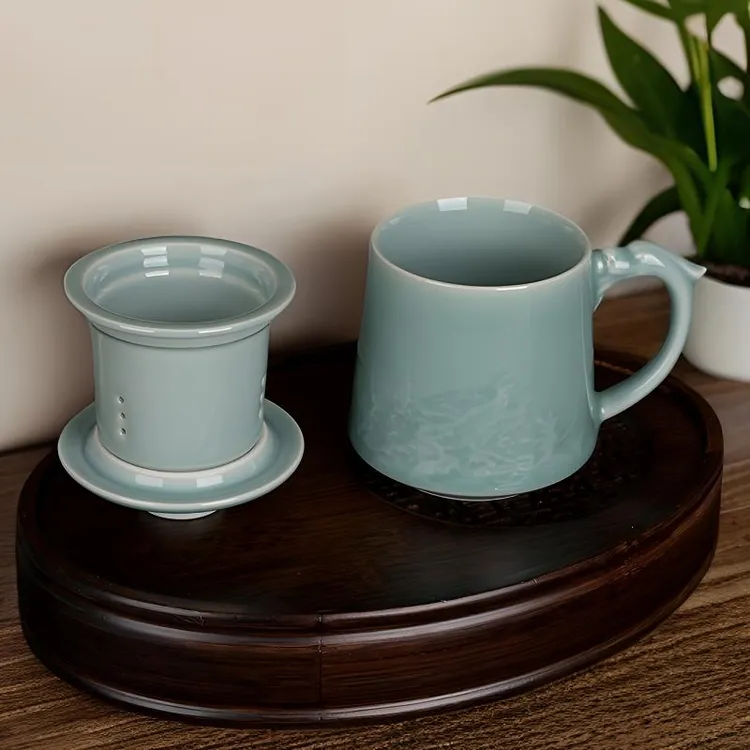 精品家用青瓷龙出海泡茶水杯带过滤同心杯陶瓷有柄茶杯办公杯礼品