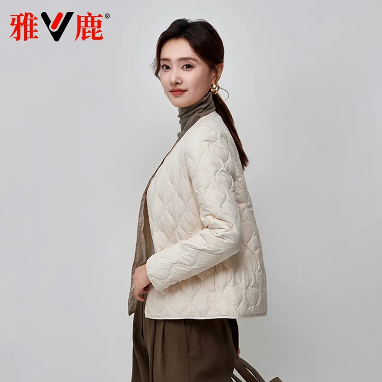 雅鹿2025新款羽绒服女休闲小个子短款时尚女士轻薄保暖百搭羽绒衣