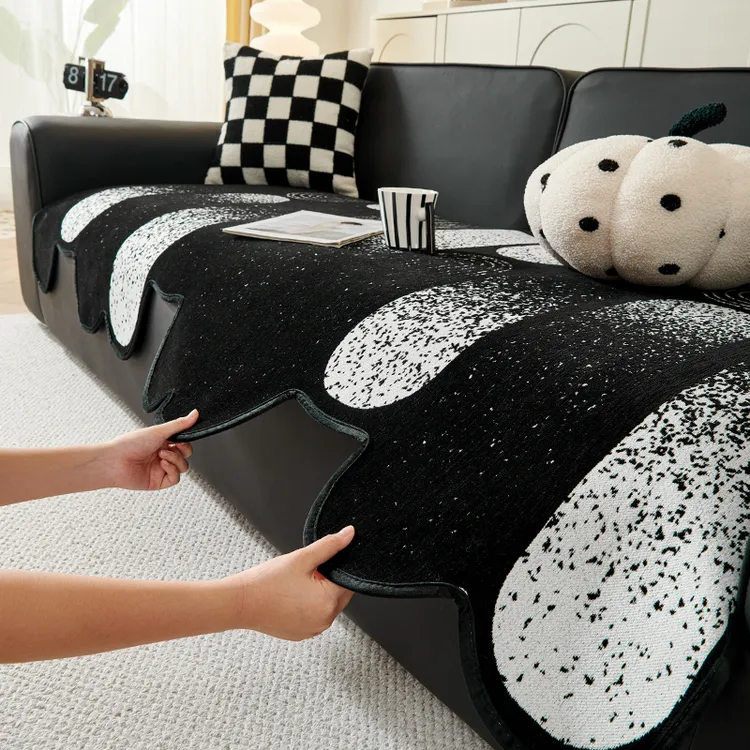 麦颜2024新款异形沙发垫四季通用坐垫子不规则防滑垫高级