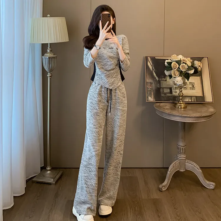 欧货高端休闲时尚运动套装女春秋季洋气长袖修身显瘦直筒裤两件套