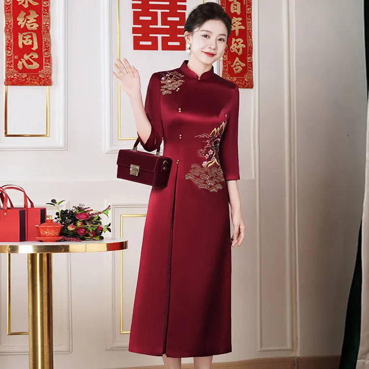 2025秋正品苏绣进口三醋酸高品质改良旗袍裙喜妈妈婆婆高贵礼服N