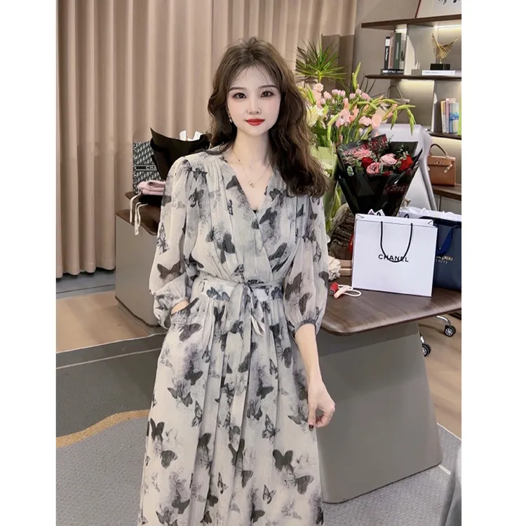 复古水墨画蝴蝶雪纺连衣裙夏装新款2024夏季长款女装时尚气质显瘦