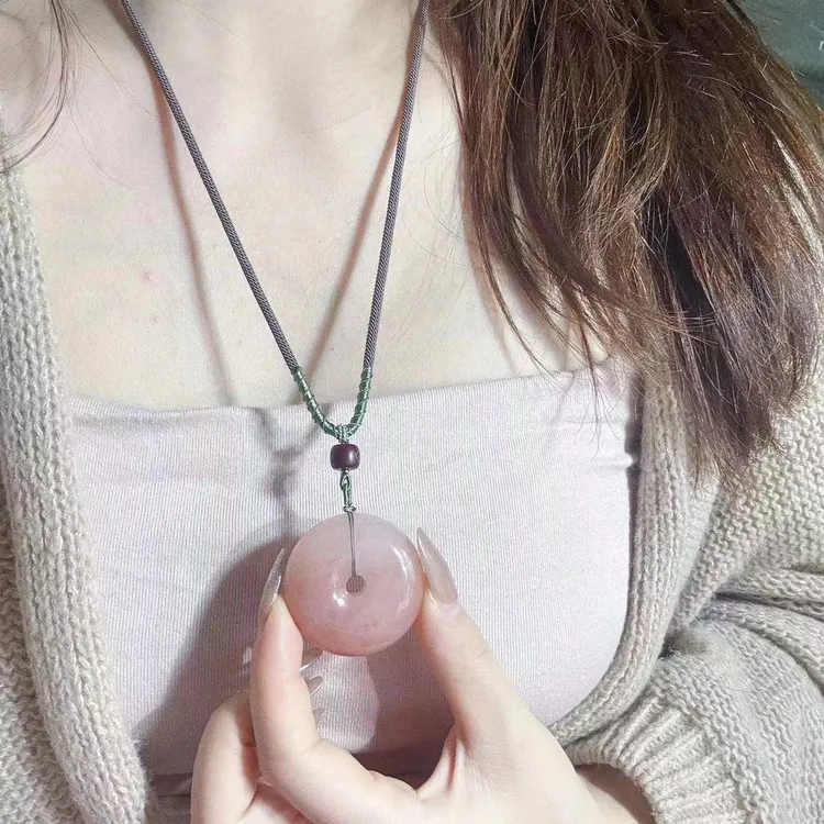 天然金丝玉桃花酿挂坠吊坠超甜美女士毛衣链桃之夭夭多样性发货