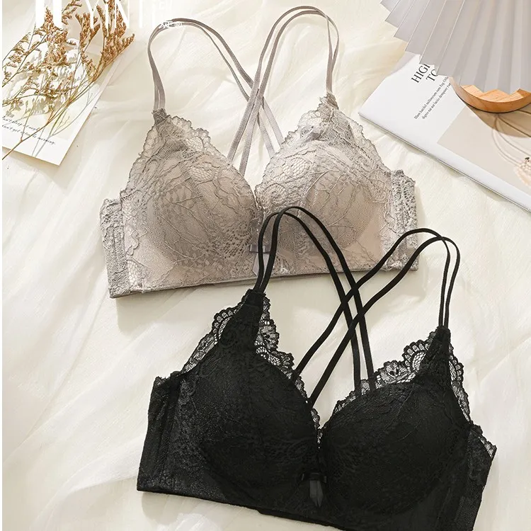 内衣女小胸聚拢上托平胸专用无钢圈收副乳防下垂美背交叉细带文胸