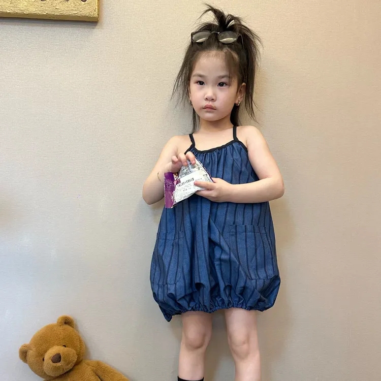 （现货）蓝色条纹花苞吊带裙（子）