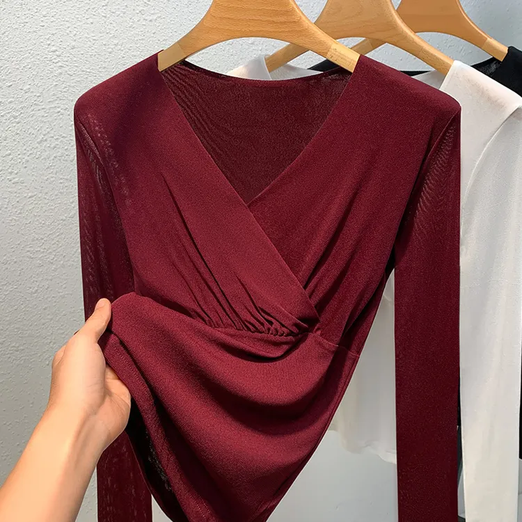 交叉V领网纱打底衫女春秋2024新款紧身长袖t恤女别致独特收腰小衫