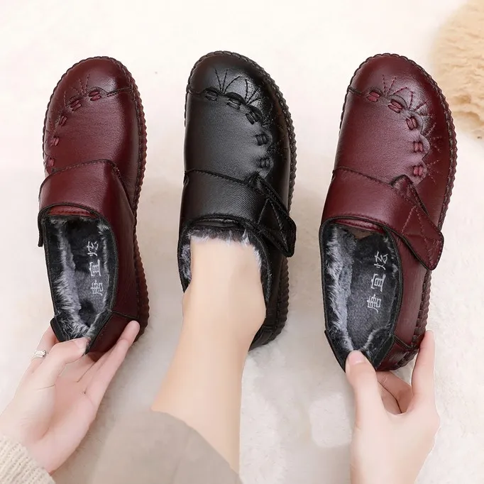 老北京布鞋女棉鞋加绒保暖老人鞋女冬季牛筋底软底防滑老年奶奶鞋