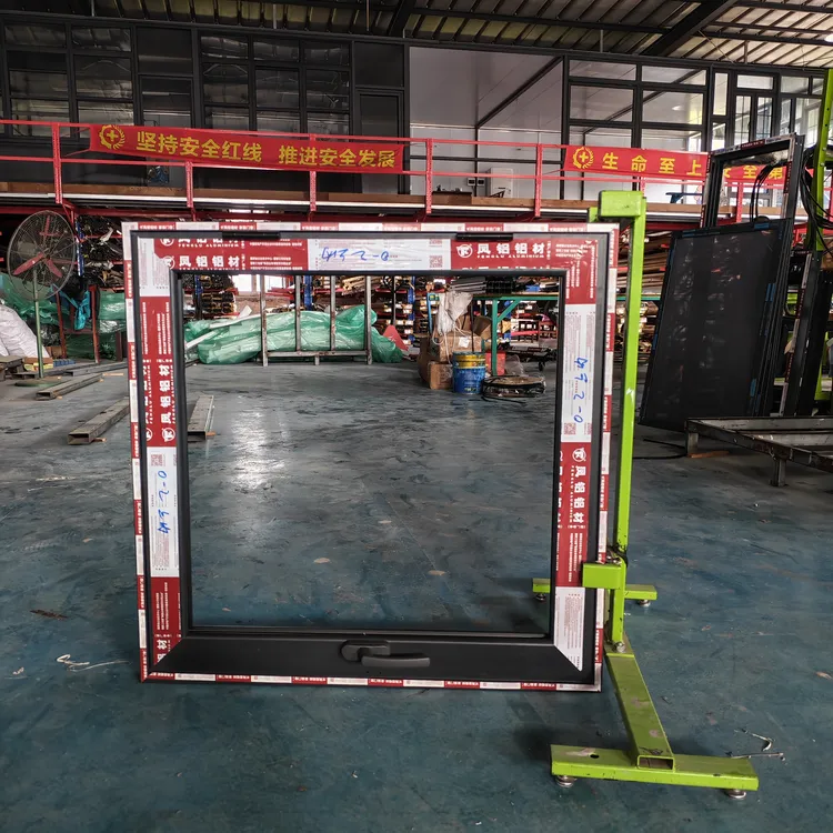 凤铝上悬窗装合页液压杆开启角度大适用于室内