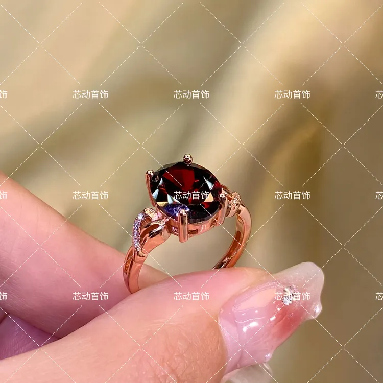 新品戒指【迎春】 9×11mm石榴红镶嵌轻奢气质红色精致k3191